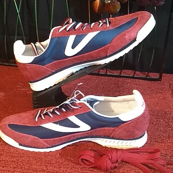 tretorn retro lace up sneakers